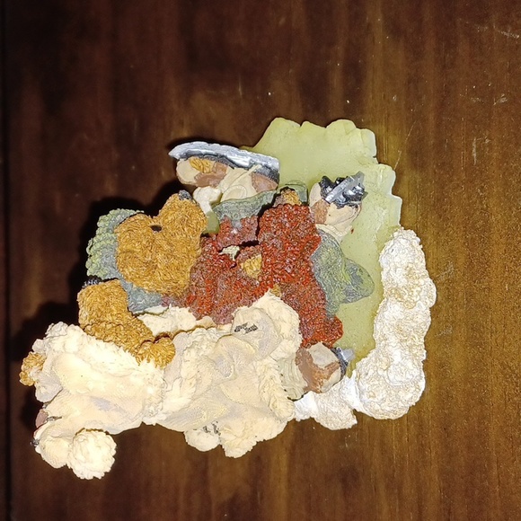 "Simone & Bailey . . . Helping Handa" Boyd's Bear Figurine - Picture 4 of 7